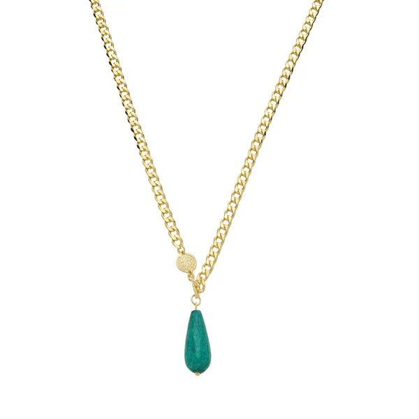 Colar de pedra verde e Medalha de São Bento