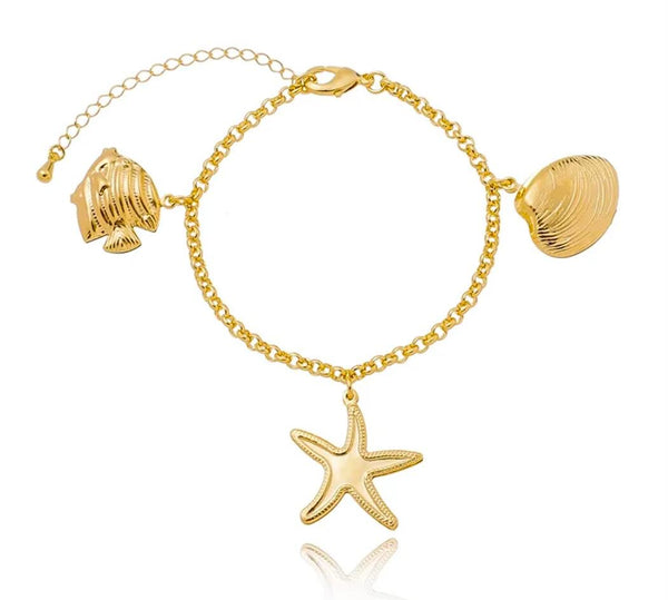 Pulseira com pingentes de estrela do mar, concha e peixe folheada